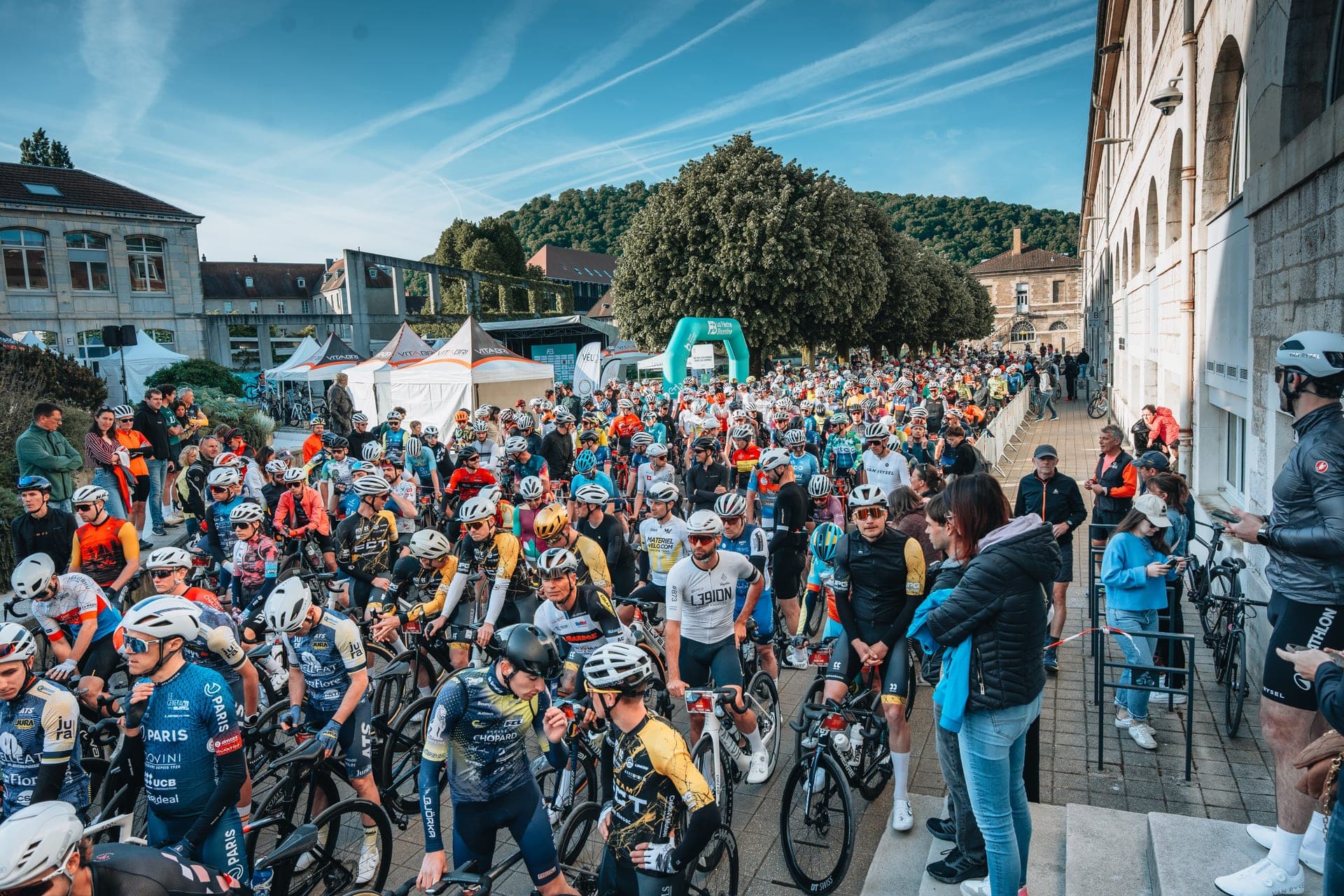 Le grand départ depuis Besançon
